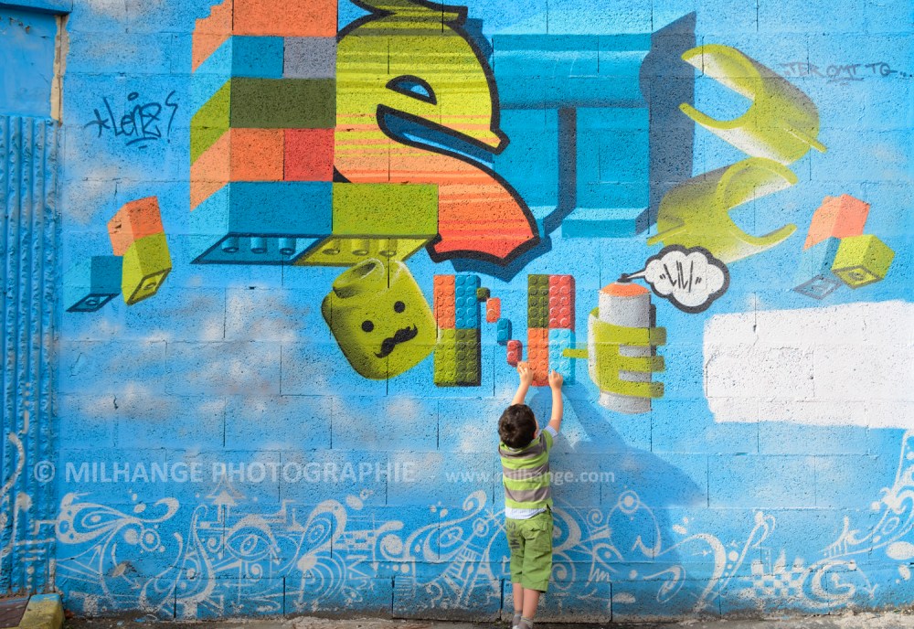 photo-enfant-street-art-saintes-royan-libourne-bordeaux-3
