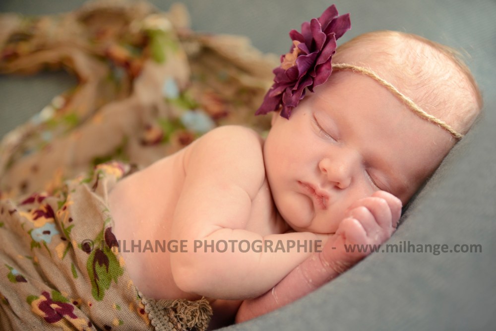 photo-studio-bebe-nouveau-ne-libourne-bordeaux-charente-maritime-gironde-3