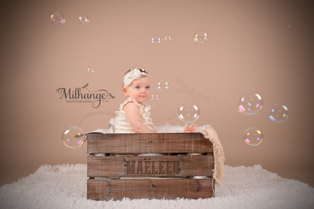 photo-studio-bebe-anniversaire-smash-cake-libourne-bordeaux-gironde-2