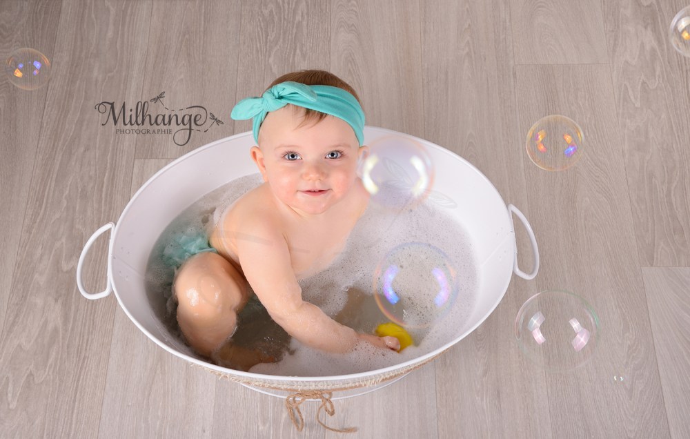 photo-studio-bebe-anniversaire-smash-cake-libourne-bordeaux-gironde-6