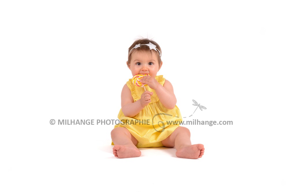photo-studio-bebe-rainbow-arc-en-ciel-nuage-libourne-bordeaux-gironde-2