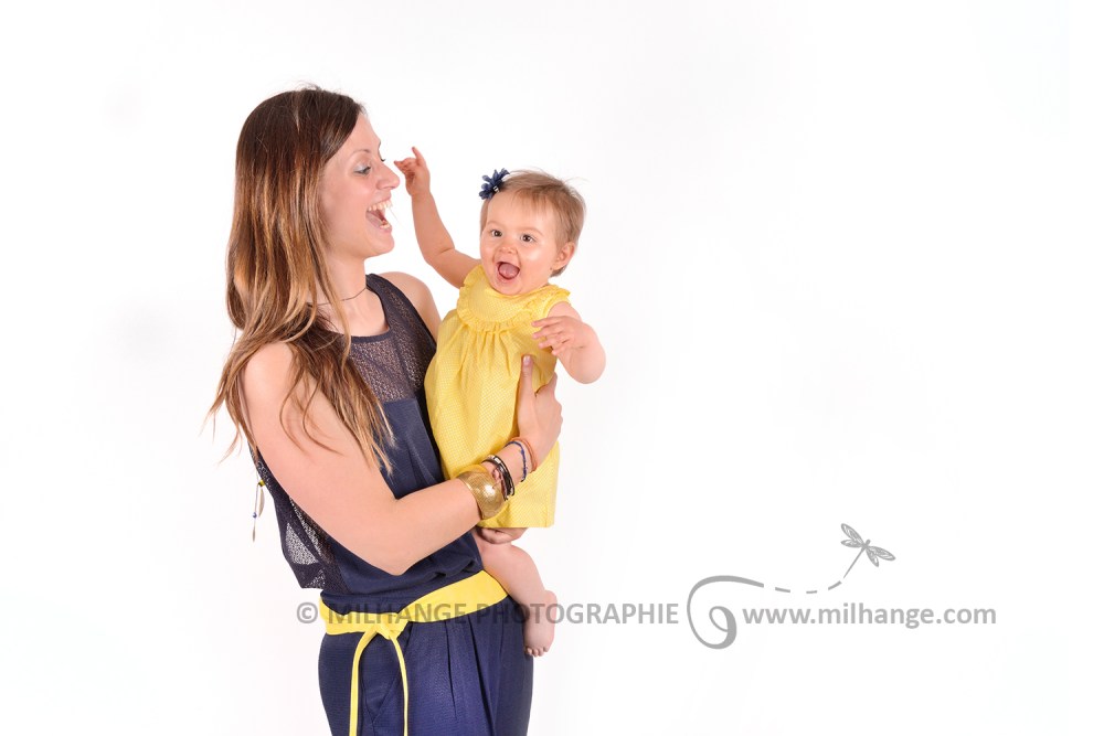 photo-studio-bebe-rainbow-arc-en-ciel-nuage-libourne-bordeaux-gironde-7